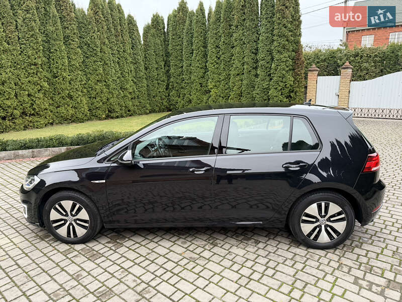 Хэтчбек Volkswagen e-Golf 2018 в Ровно