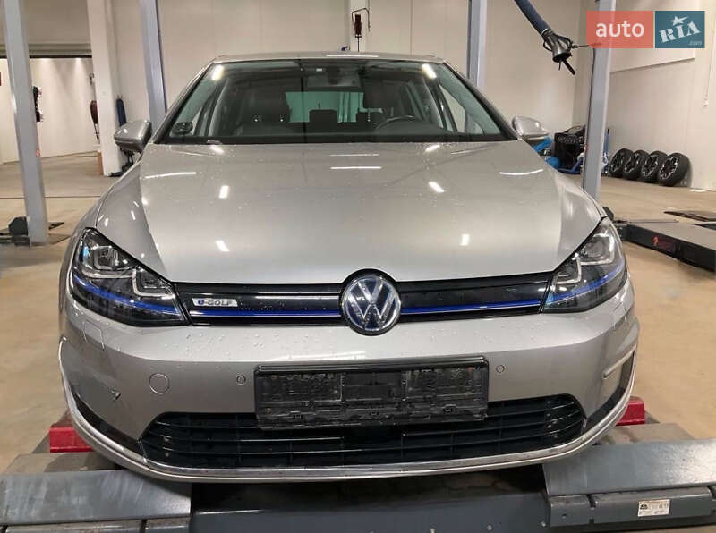 Volkswagen e-Golf 2016 Volkswagen e-Golf 2016