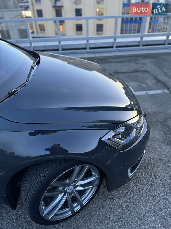 Хэтчбек Volkswagen e-Golf 2020 в Днепре