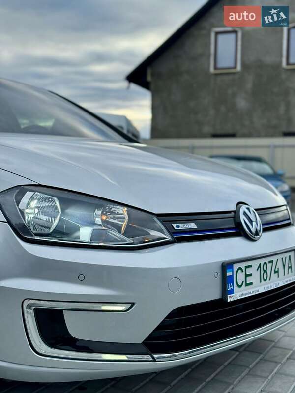 Хетчбек Volkswagen e-Golf 2015 в Чернівцях фото 7 Хетчбек Volkswagen e-Golf 2015 в Чернівцях