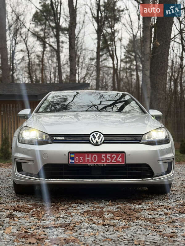 Volkswagen e-Golf 2016 Volkswagen e-Golf 2016