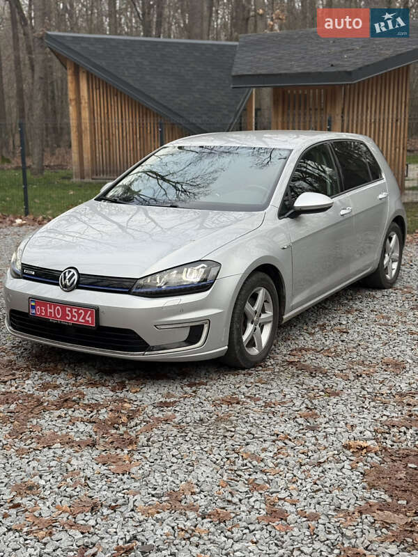 Хэтчбек Volkswagen e-Golf 2016 в Бродах фото 7 Хэтчбек Volkswagen e-Golf 2016 в Бродах