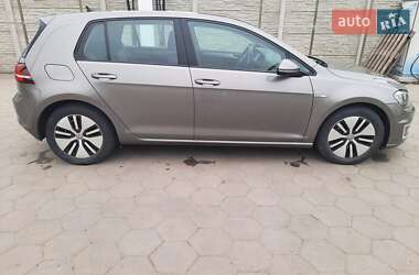 Хэтчбек Volkswagen e-Golf 2016 в Харькове
