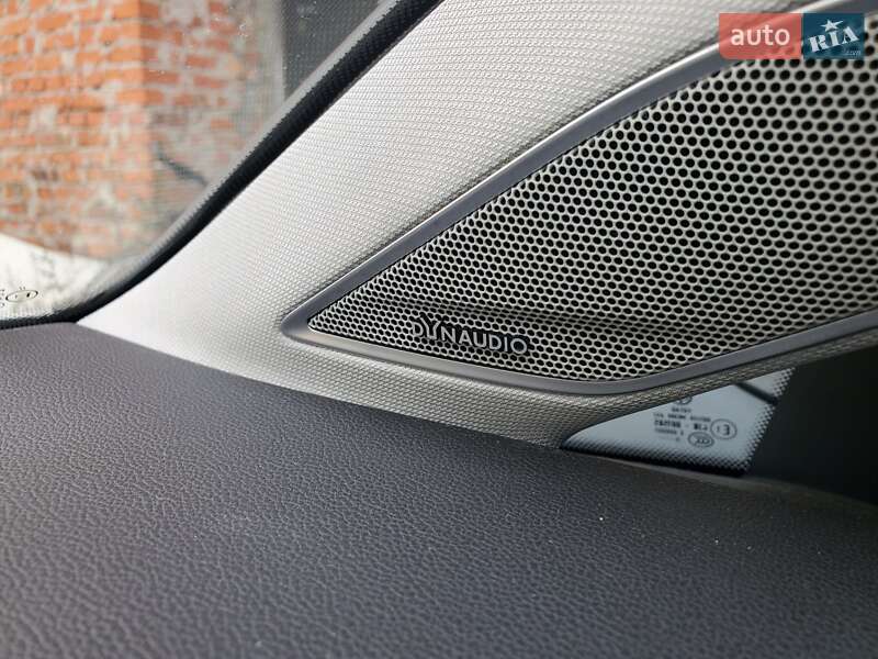 Хэтчбек Volkswagen e-Golf 2015 в Тернополе