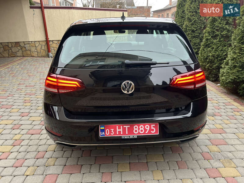 Хэтчбек Volkswagen e-Golf 2018 в Львове