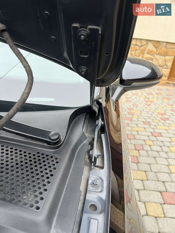 Хэтчбек Volkswagen e-Golf 2018 в Львове