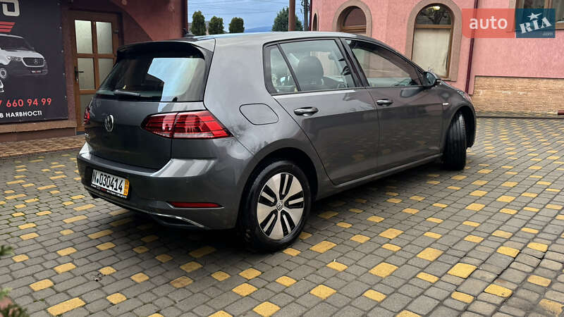 Хэтчбек Volkswagen e-Golf 2021 в Сваляве