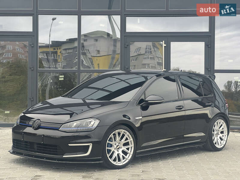 Хэтчбек Volkswagen e-Golf 2015 в Тернополе фото 6 Хэтчбек Volkswagen e-Golf 2015 в Тернополе