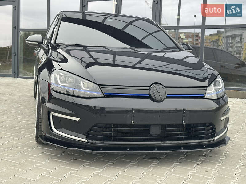 Хэтчбек Volkswagen e-Golf 2015 в Тернополе фото 15 Хэтчбек Volkswagen e-Golf 2015 в Тернополе