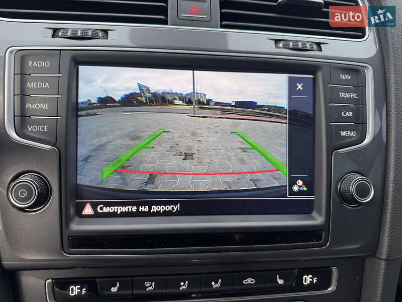 Хэтчбек Volkswagen e-Golf 2015 в Тернополе фото 70 Хэтчбек Volkswagen e-Golf 2015 в Тернополе