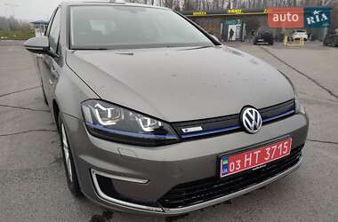 Хэтчбек Volkswagen e-Golf 2016 в Львове