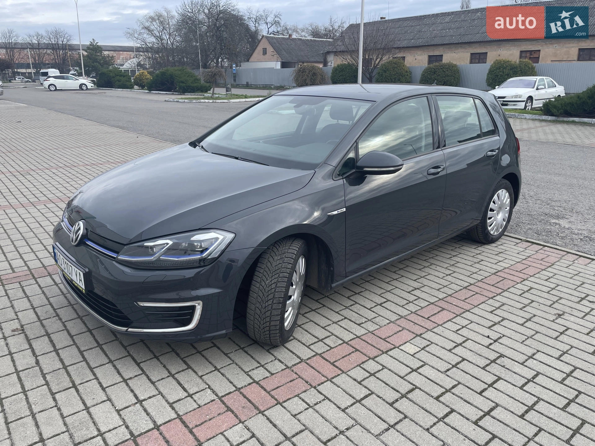 2019 Volkswagen Golf - мініатюра 11