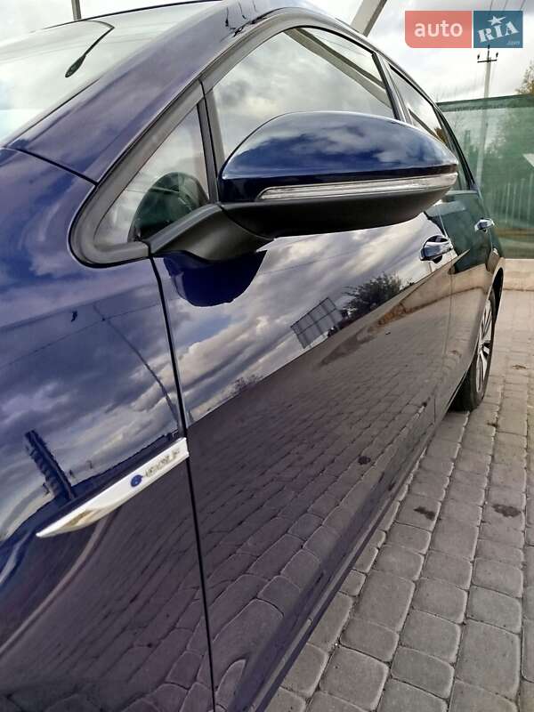 Хетчбек Volkswagen e-Golf 2019 в Луцьку фото 6 Хетчбек Volkswagen e-Golf 2019 в Луцьку