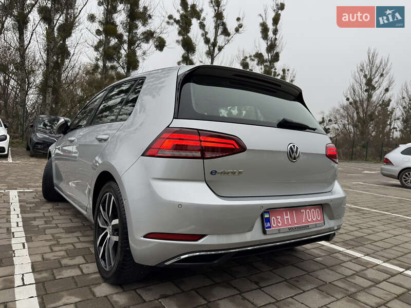 Хэтчбек Volkswagen e-Golf 2019 в Луцке