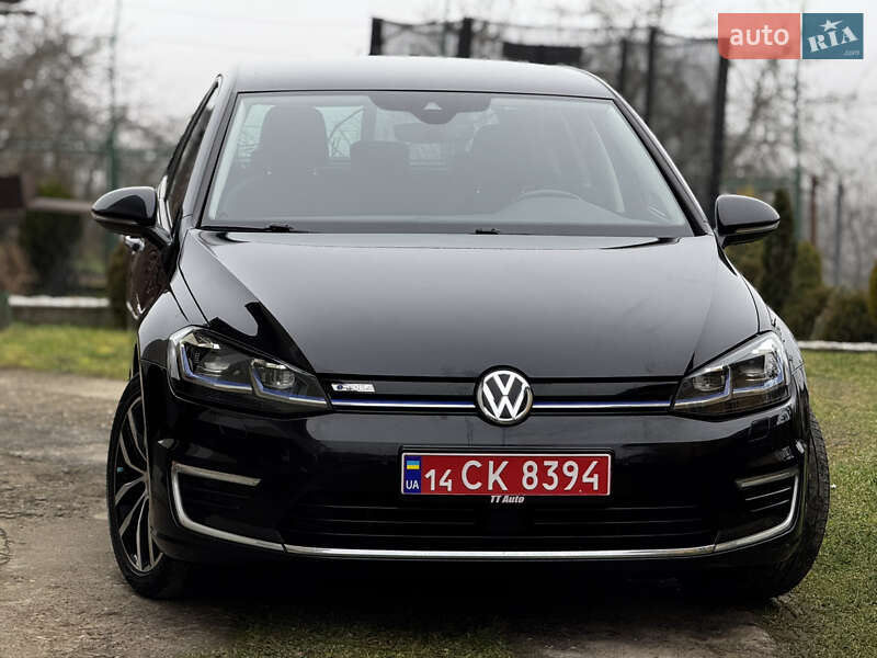 Хэтчбек Volkswagen e-Golf 2019 в Дрогобыче
