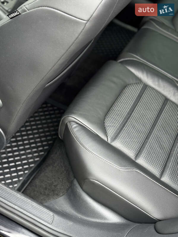 Хэтчбек Volkswagen e-Golf 2019 в Дрогобыче