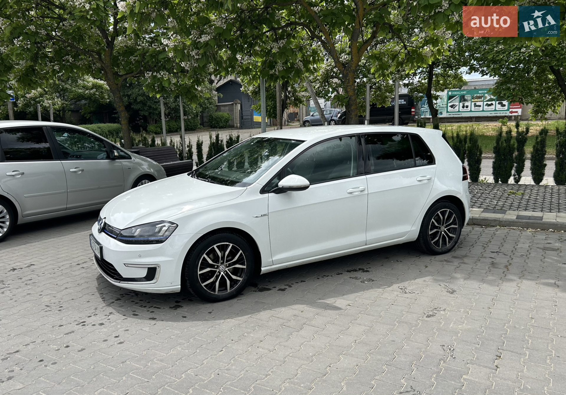 2014 Volkswagen Golf - мініатюра 2