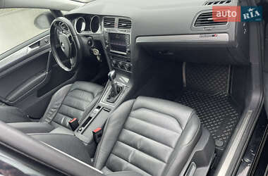 Хетчбек Volkswagen e-Golf 2016 в Кропивницькому