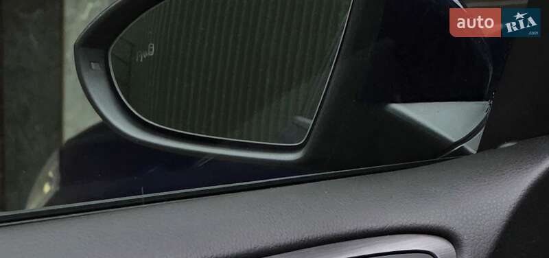 Хэтчбек Volkswagen e-Golf 2018 в Тернополе фото 17 Хэтчбек Volkswagen e-Golf 2018 в Тернополе