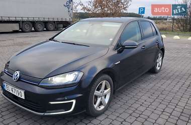 Хэтчбек Volkswagen e-Golf 2014 в Радивилове