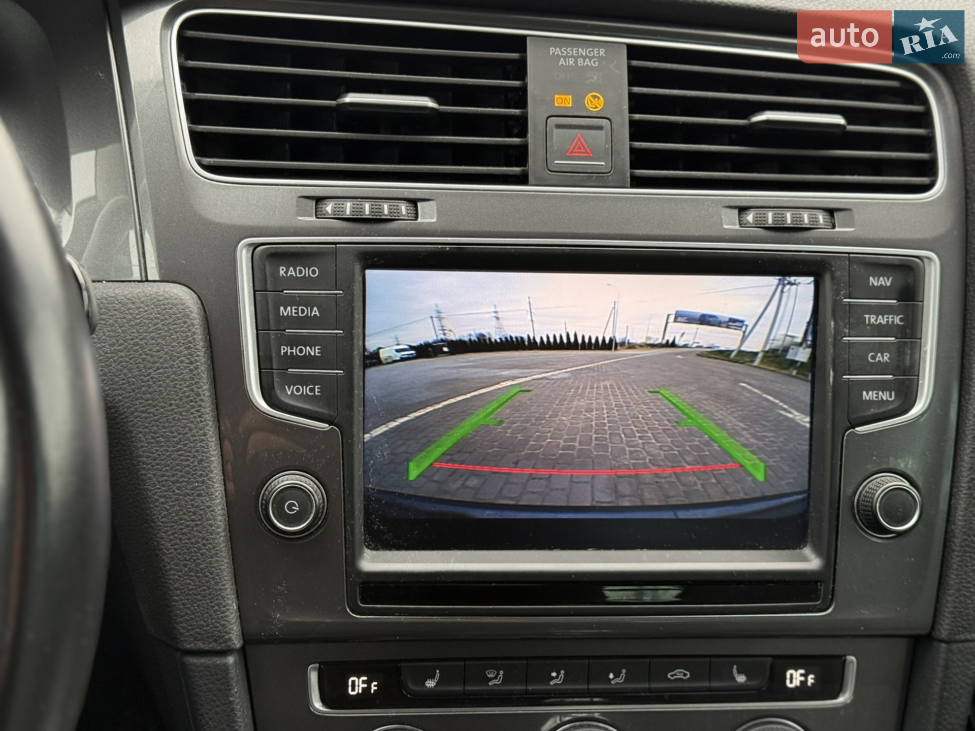 2016 Volkswagen Golf - мініатюра 22