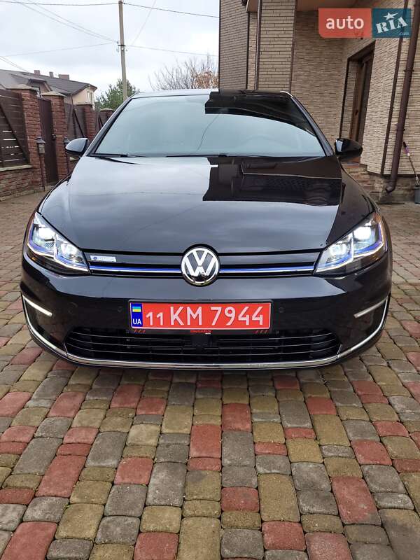 Хэтчбек Volkswagen e-Golf 2018 в Ровно