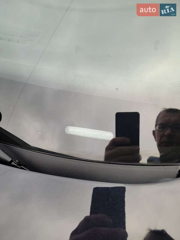 Хэтчбек Volkswagen e-Golf 2018 в Ровно