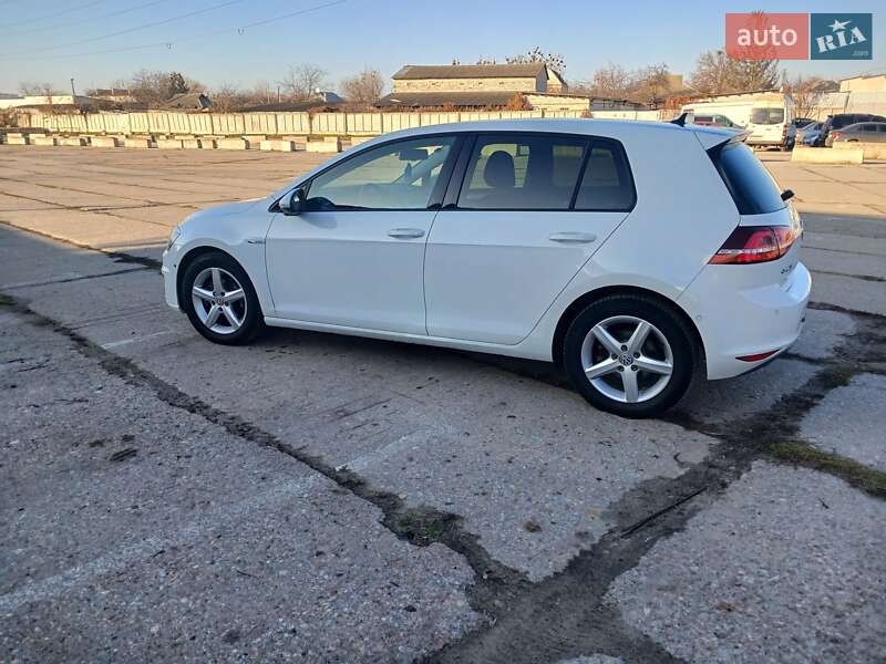 Хэтчбек Volkswagen e-Golf 2014 в Харькове