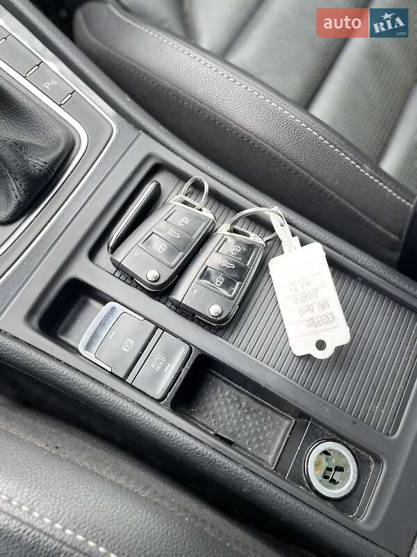 Хэтчбек Volkswagen e-Golf 2017 в Луцке фото 25 Хэтчбек Volkswagen e-Golf 2017 в Луцке