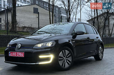 Хетчбек Volkswagen e-Golf 2017 в Львові