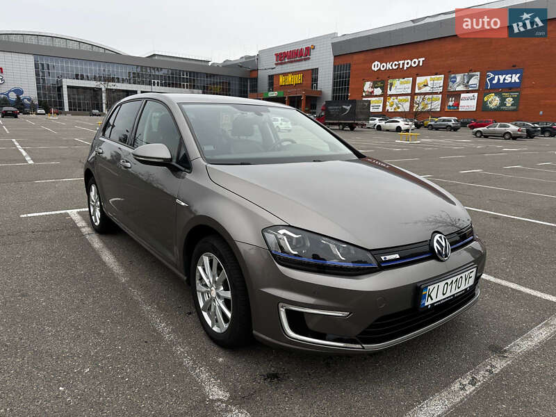 Хетчбек Volkswagen e-Golf 2015 в Броварах фото 5 Хетчбек Volkswagen e-Golf 2015 в Броварах
