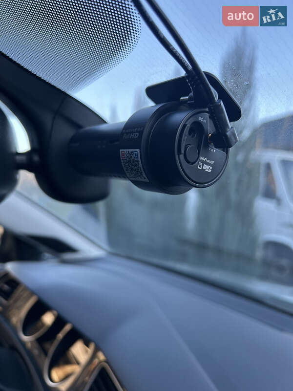 Хетчбек Volkswagen e-Golf 2015 в Броварах фото 20 Хетчбек Volkswagen e-Golf 2015 в Броварах