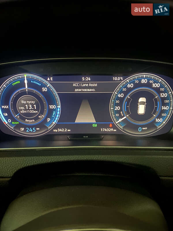 Хетчбек Volkswagen e-Golf 2018 в Кривому Розі