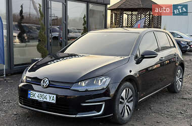 Хэтчбек Volkswagen e-Golf 2015 в Луцке