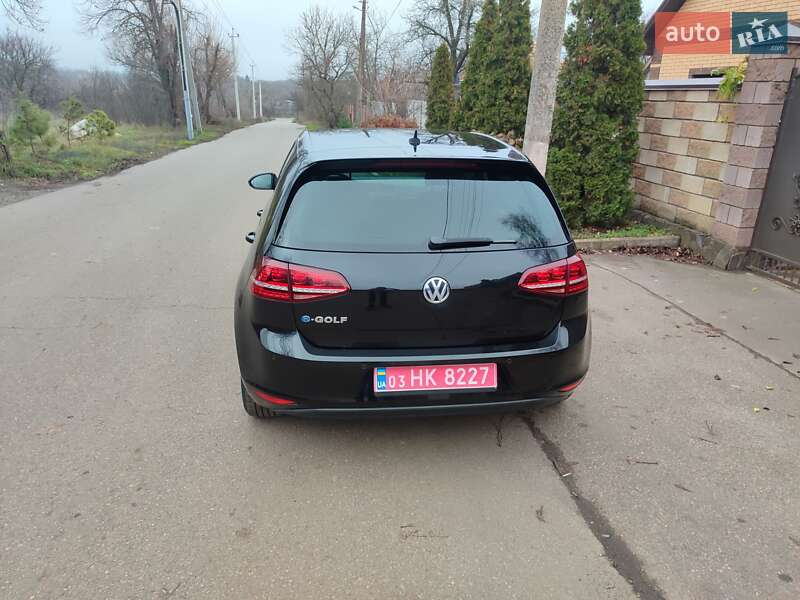 Хетчбек Volkswagen e-Golf 2016 в Кривому Розі фото 4 Хетчбек Volkswagen e-Golf 2016 в Кривому Розі