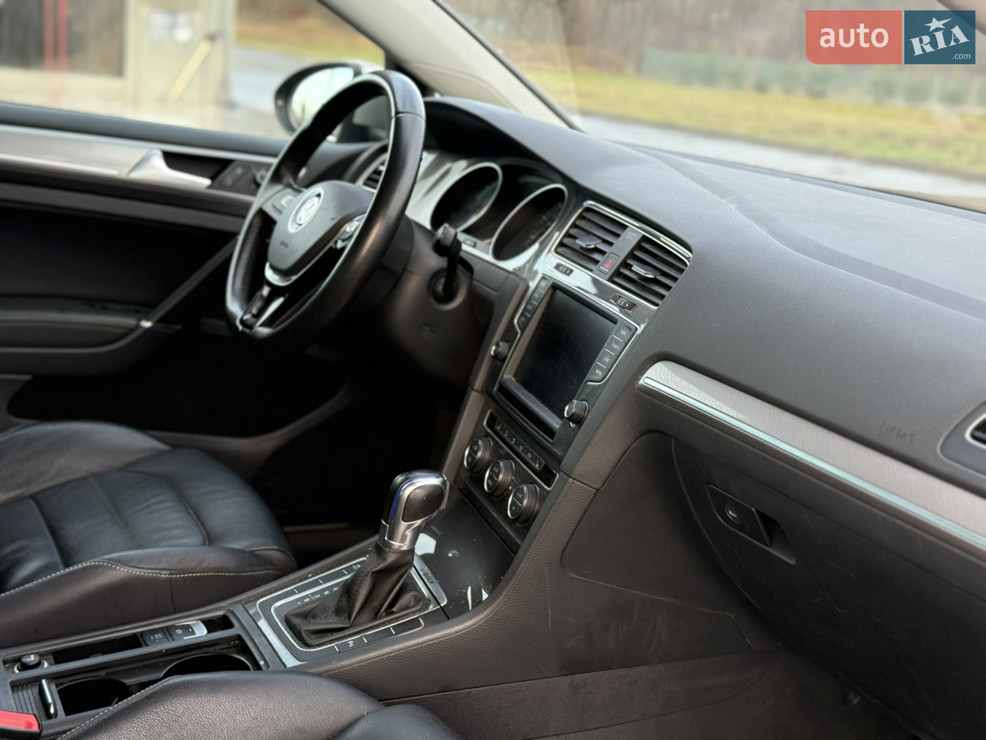 2016 Volkswagen Golf - мініатюра 30