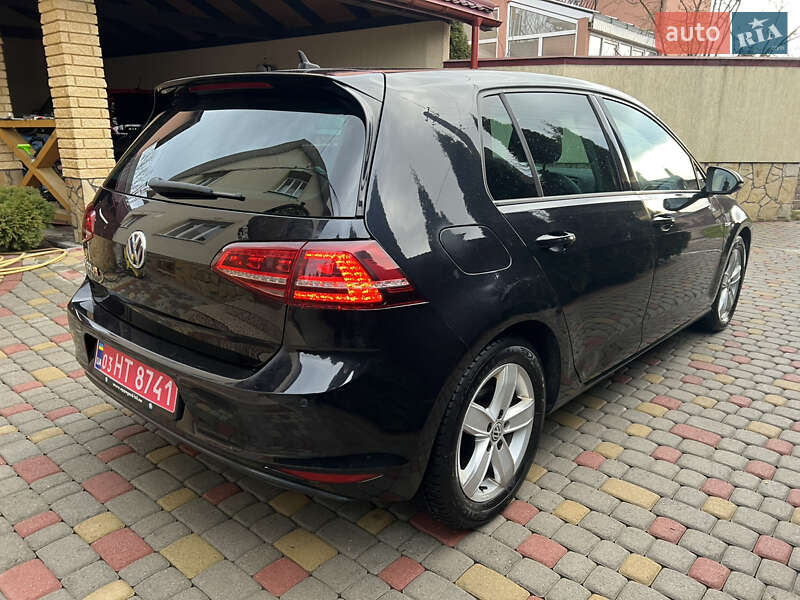 Хетчбек Volkswagen e-Golf 2016 в Львові