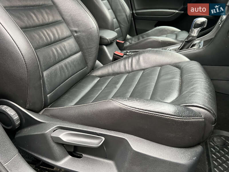 Хетчбек Volkswagen e-Golf 2016 в Львові