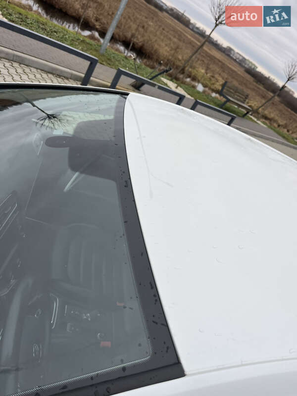 Хэтчбек Volkswagen e-Golf 2015 в Ковеле