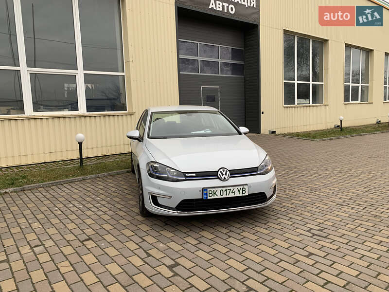 Хетчбек Volkswagen e-Golf 2018 в Рівному фото 2 Хетчбек Volkswagen e-Golf 2018 в Рівному