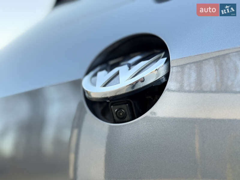 Хэтчбек Volkswagen e-Golf 2018 в Ковеле