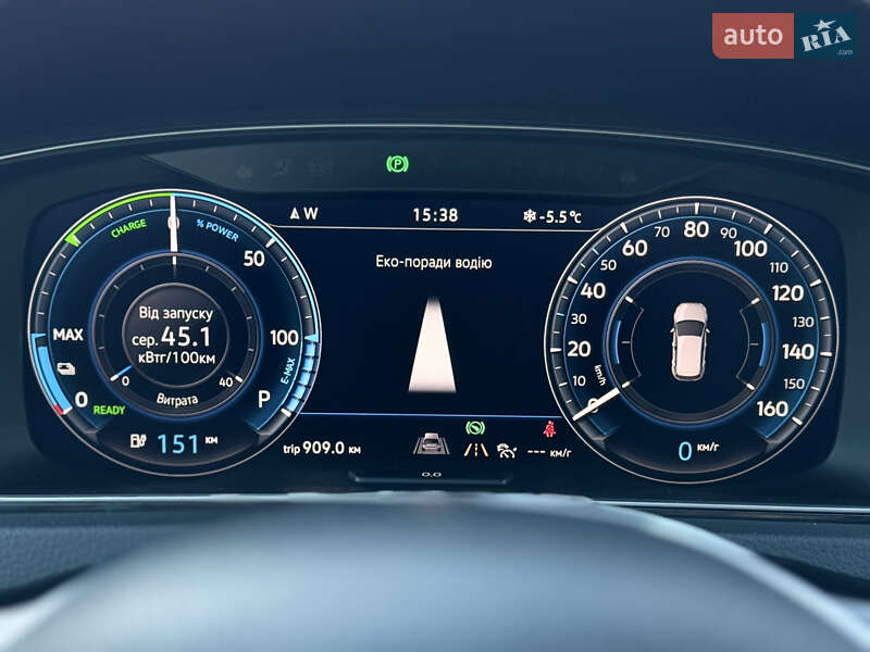 Хэтчбек Volkswagen e-Golf 2018 в Ковеле