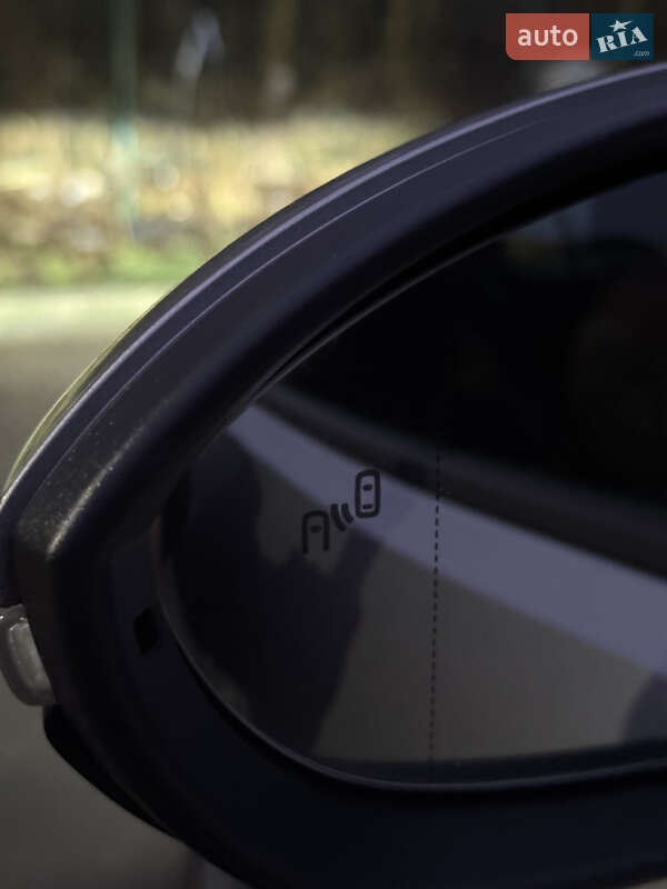 Хетчбек Volkswagen e-Golf 2018 в Кам'янець-Подільському