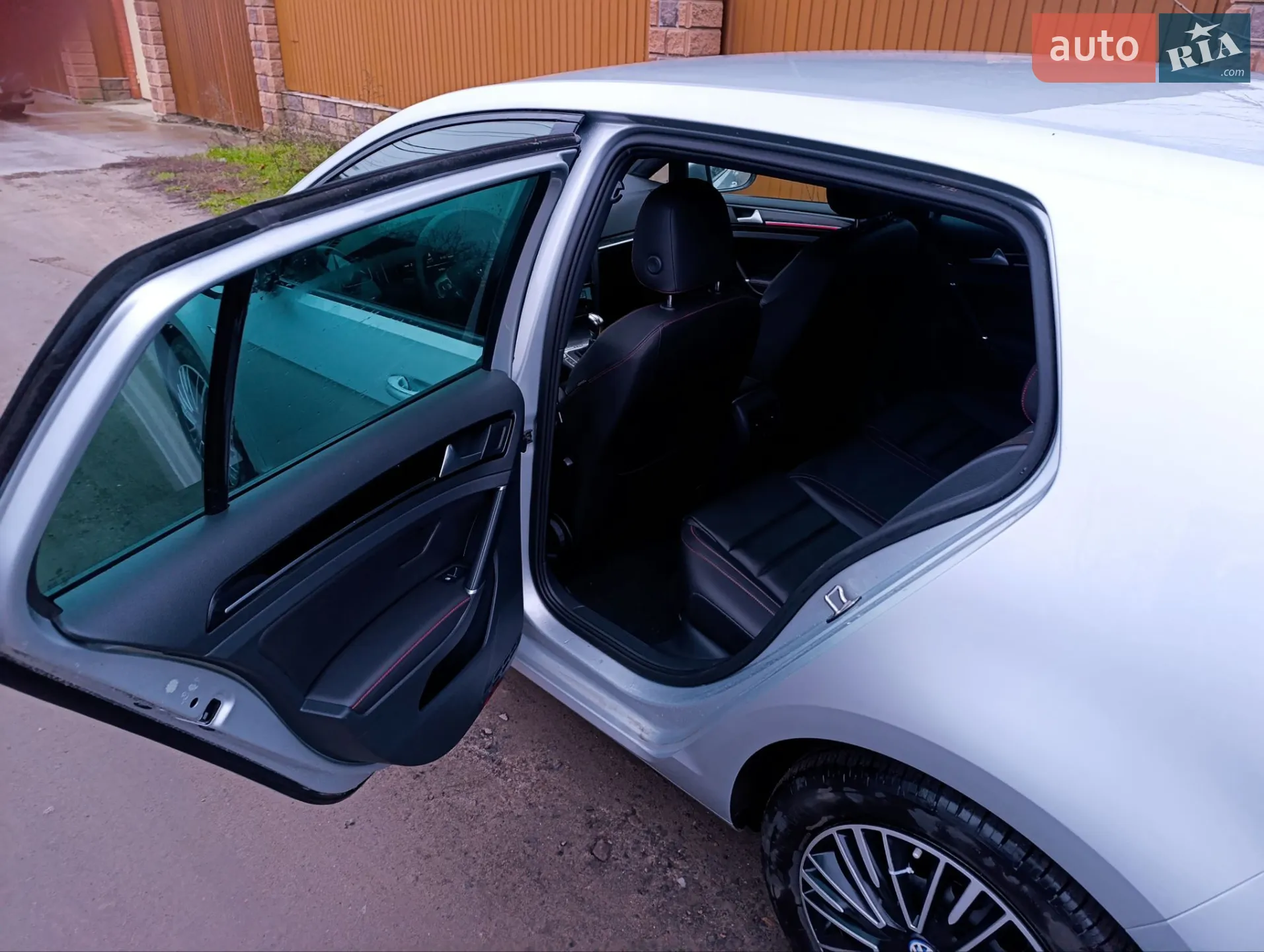 2019 Volkswagen Golf - мініатюра 13