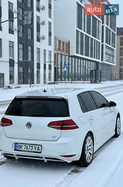 Хэтчбек Volkswagen e-Golf 2016 в Ровно