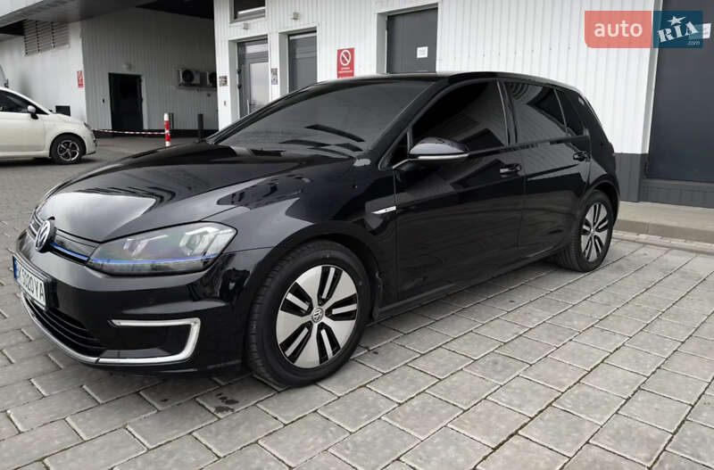 Хетчбек Volkswagen e-Golf 2014 в Рівному