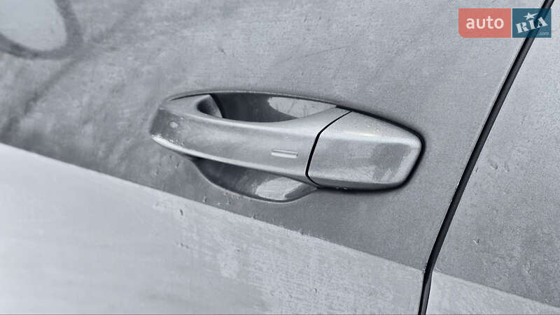 Хетчбек Volkswagen e-Golf 2017 в Кам'янець-Подільському