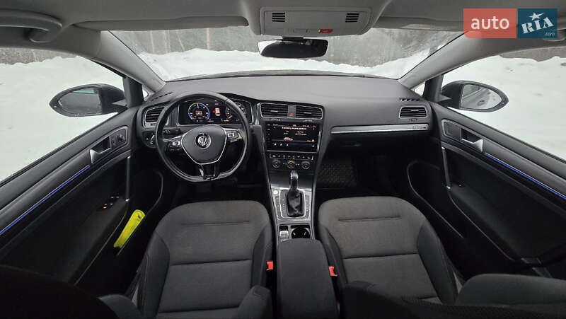 Хетчбек Volkswagen e-Golf 2017 в Кам'янець-Подільському