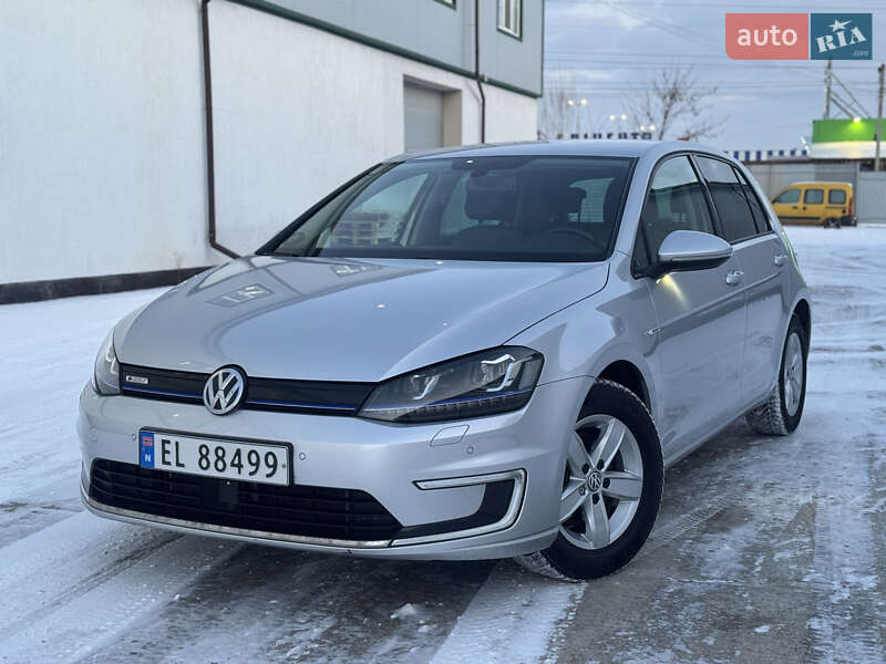 Volkswagen e-Golf 2016