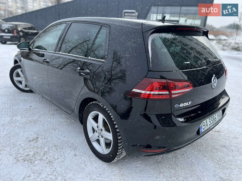 Хетчбек Volkswagen e-Golf 2014 в Кропивницькому